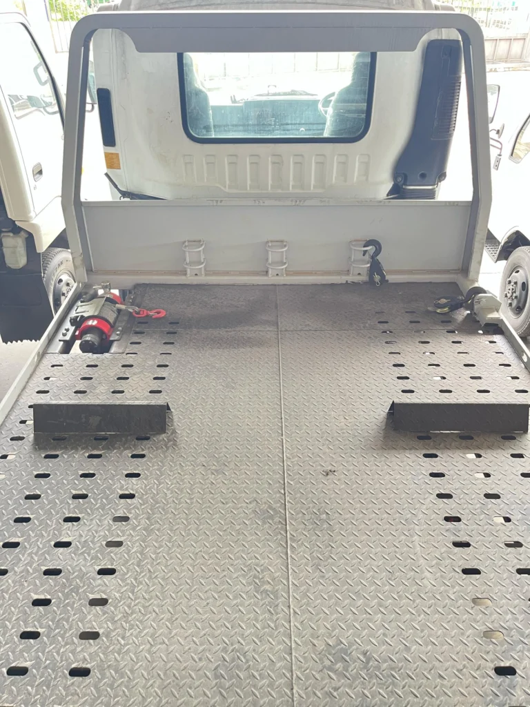 Isuzu FRR90 Car Carrier
